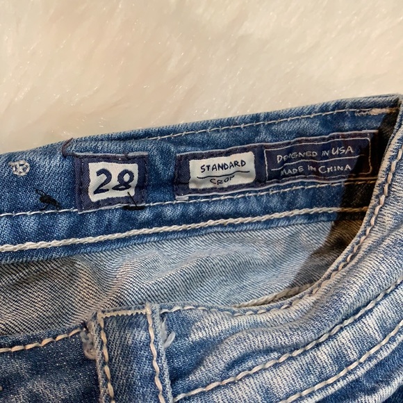 🌸Miss Me size 28 standard crop used in excellent condition - Picture 14 of 16